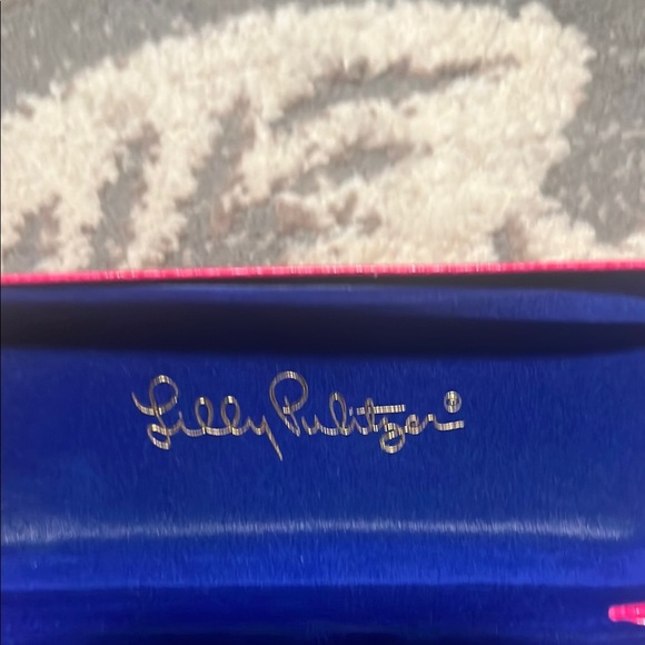 Lilly Pulitzer Fuchsia Glasses Case - Picture 3 of 4